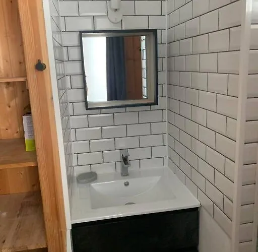 4/5 Pers Prox Pistes La Tania/courchevel Appartement